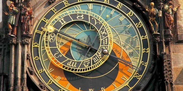 The Epistemology of Physics between Absolute Space and Relative Space – Amal Abdulaziz